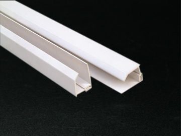 PVC son kapaklı özelleştirilmiş hücresel PVC Trim laminasyon beyaz