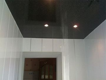 250 mm * 7.5 mm kapalı hijyenik dekoratif tavan panelleri çevre dostu