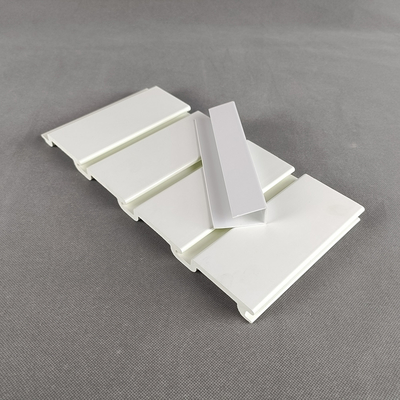 İyi fiyat Showroom Dekorasyonu İçin Lamine Ahşap PVC Panel Duvar Panelleri çevrimiçi