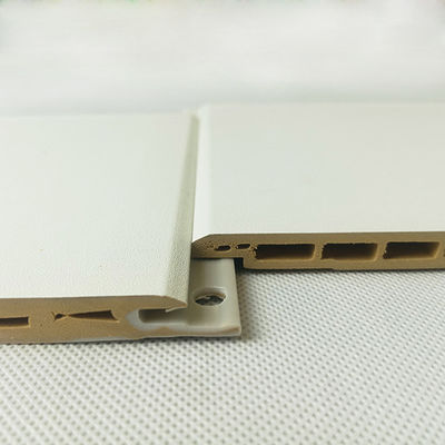 İyi fiyat İç WPC Duvar Paneli Beyaz Lamine Renk 600mm Genişlik X 9mm Kalınlık çevrimiçi