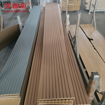 Ahşap Renkli WPC Duvar Paneli İç Dekorasyon Panel Duvarlar Ev Bina