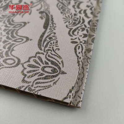 Lüks Tasarımlı PVC Duvar Paneli 60% PVC İçeriği Laminasyonlu Çizik Karşıtı Duvar İçin PVC Dekor Paneli
