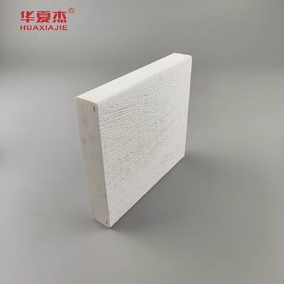 Sıcak Satış Düzme Tahta Beyaz Vinyl 5/4IN*6IN*12FT PVC Ahşap Desen Kalıp Tahta