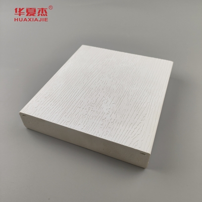Sıcak Satış Düzme Tahta Beyaz Vinyl 5/4IN*6IN*12FT PVC Ahşap Desen Kalıp Tahta