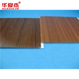 Su geçirmez bant PVC tavan panelleri ahşap tanesi PVC duvar paneli Konut için 1.5kg/sqm