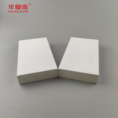 Toptan döşeme tahta beyaz vinil 5/4inx4inx12ft çevre dostu pvc köpük kalıplama konut dekorasyonu için pvc profilleri