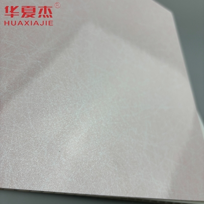 Hot Stamping Pembe Mağaza Pvc Duvar Paneli Yüksek Parlaklık Yüzey Pvc Tavan Paneli İç Dekorasyon Otel