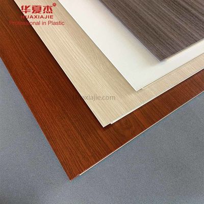 İyi fiyat Laminasyonlu Wpc Duvar Paneli Islaklık Dayanıklı Ev Duvar Dekorasyonu için çevrimiçi