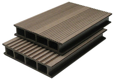 İyi fiyat Kafe Oluklar WPC Decking İçin Korozyon Önleyici WPC Kompozit Zemin Kaplaması çevrimiçi