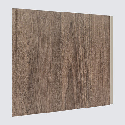 İyi fiyat Orta ses yalıtımı ve panel boyutu 250x8mm 250x5mm iç dekorasyon için kolay kurulum PVC duvar panelleri çevrimiçi