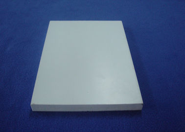 İyi fiyat Hücresel Vinil PVC Trim Kalıp, Dekorasyon Beyaz PVC Trim Kurulu çevrimiçi