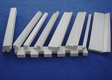 İyi fiyat Deceration için Önceden Bitmiş PVC Trim Kalıplama / Dış Mekan Kalıplama Trim çevrimiçi