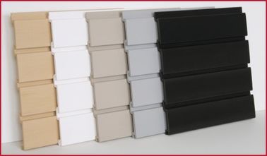 İyi fiyat Özelleştirilmiş Garaj Duvar Panelleri / PVC Ahşap Kompozit Tahıl Duvar Panelleri çevrimiçi